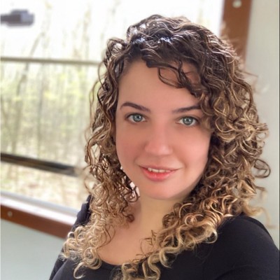 Dina Bavli